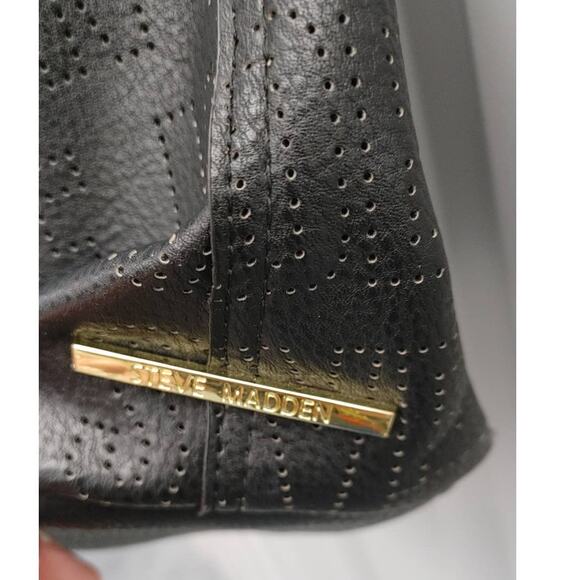 Steve Madden Purse Shoulder Bag Tote Black Perforated Print - Picture 6 of 9